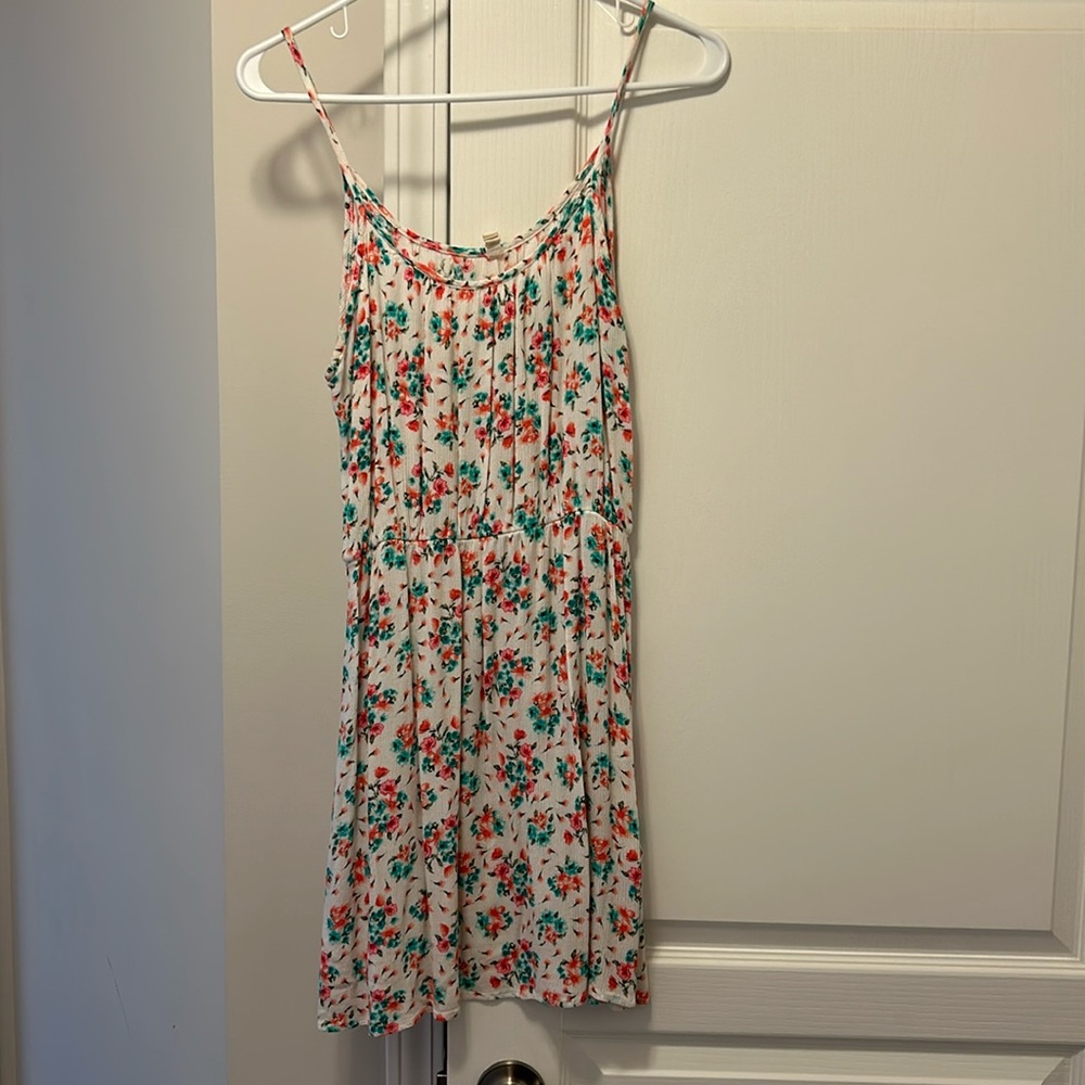 Floral junior’s spaghetti strap dress - large